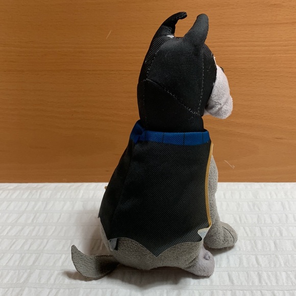 SuperPets Batman Dog & WonderWoman Pig Plush - Picture 11 of 16